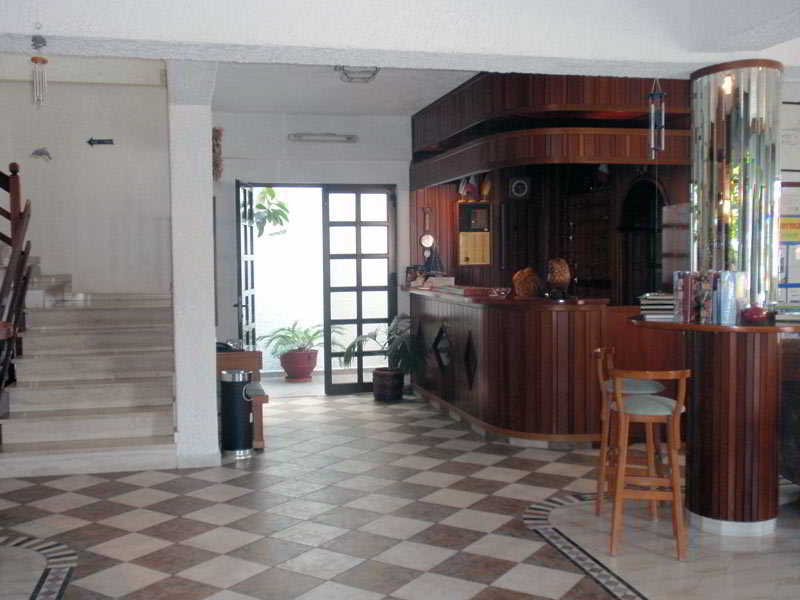 Fevro Hotel Agia Galini  Bagian luar foto