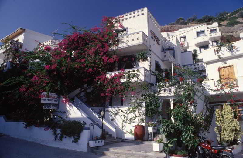 Fevro Hotel Agia Galini  Bagian luar foto